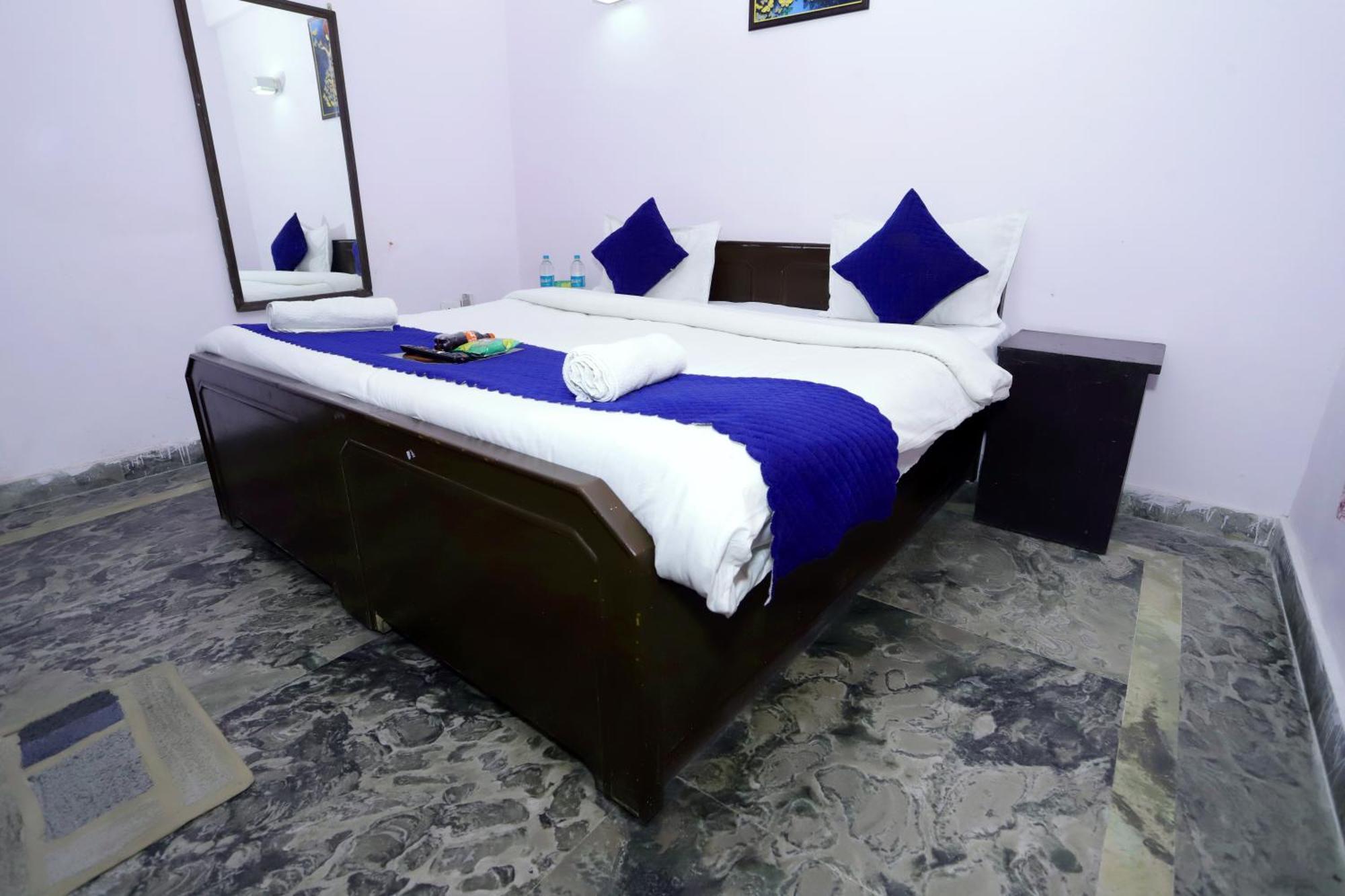 Hotel Warm Welcome - Noida Sector 51 エクステリア 写真